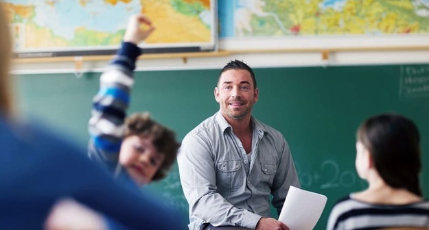 «Сегодня учитель не может прийти к ребенку, даже состоящему на учете…» «Сегодня учитель не может прийти к ребенку, даже состоящему на учете…»