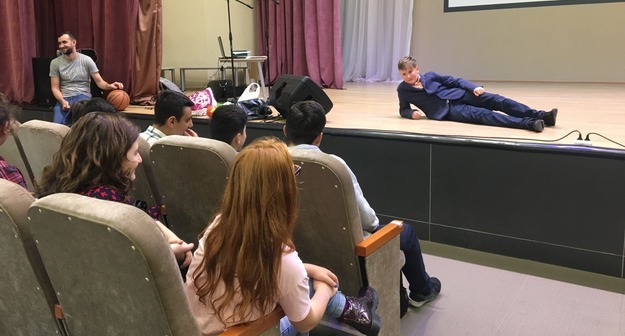 Кручу-верчу, научить хочу Middle size 1540447600