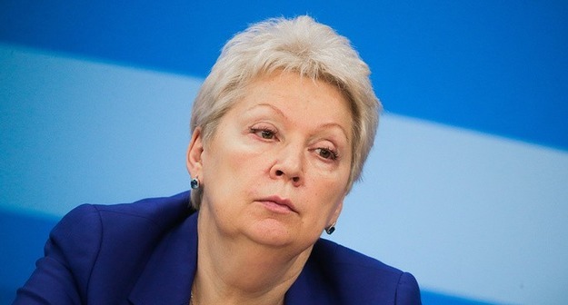 Васильева выступила против права абитуриентов подавать документы сразу в 5 вузов Middle size 1541520886