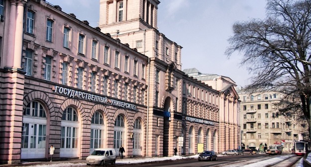 Middle size 1547623025