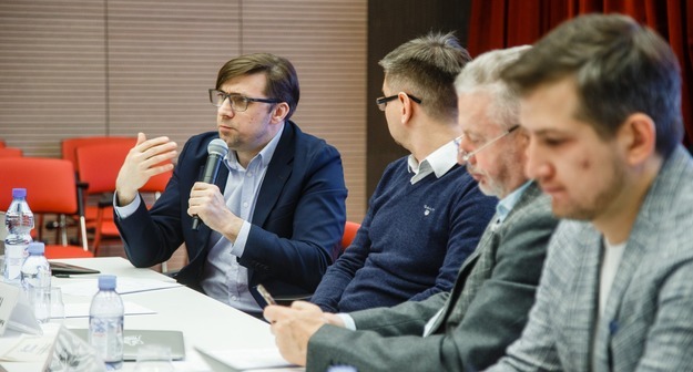 Управляющий совет: экспертная площадка, институт гражданского общества или отговорка для директора? Управляющий совет: экспертная площадка, институт гражданского общества или отговорка для директора?