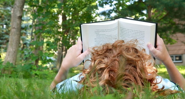 Повоевать да и примириться: как осилить список чтения на лето перед 10-м классом Повоевать да и примириться: как осилить список чтения на лето перед 10-м классом