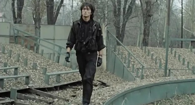 Middle size 1690370371