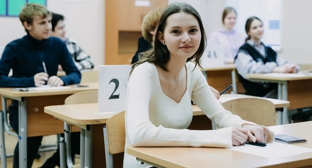 В Москве начался основной период основного государственного экзамена (ОГЭ)