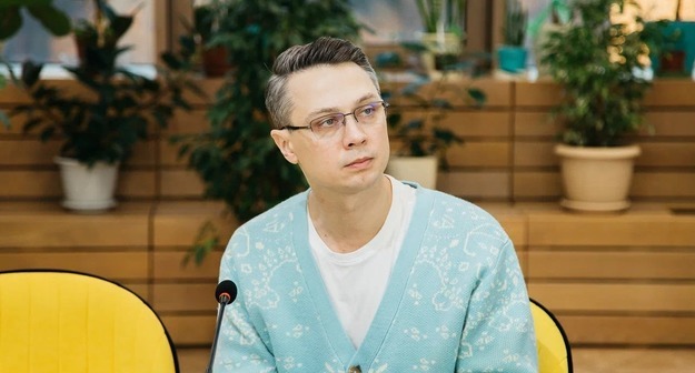 Егор Вадов: «Театр – это универсальный инструмент для работы с конфликтами» Егор Вадов: «Театр – это универсальный инструмент для работы с конфликтами»