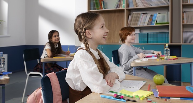 Алексей Голубицкий: «Все изменения нашей образовательной среды происходили по запросам самих ребят» Алексей Голубицкий: «Все изменения нашей образовательной среды происходили по запросам самих ребят»