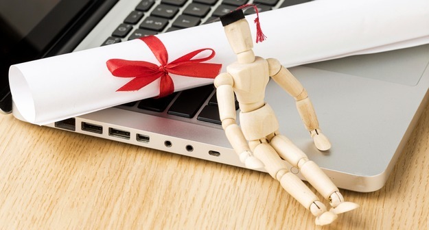 В России запустили сервис прогнозирования зарплат выпускников вузов В России запустили сервис прогнозирования зарплат выпускников вузов