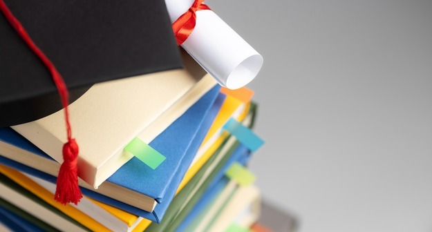 В ОП РФ предложили ввести в вузах ЕГЭ по обязательным предметам для бакалавров