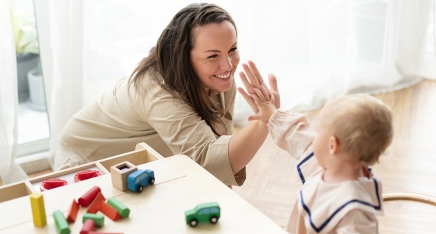 ВЦИОМ: 96% российских родителей довольны детскими садами и воспитателями