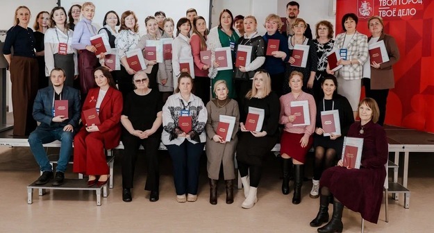 Школа мастеров: в Москве подвели итоги программы профессиональной переподготовки преподавателей финансовых дисциплин