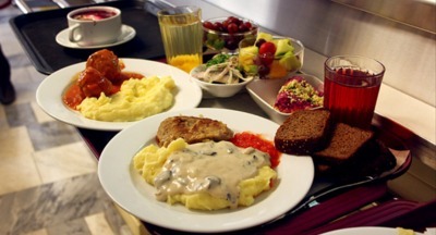 Роспотребнадзор проверил качество питания в школах и детсадах Волгоградской области