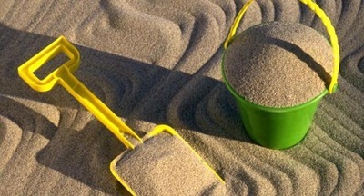 В школы и детсады Зауралья родители сдают овощи и покупают песок