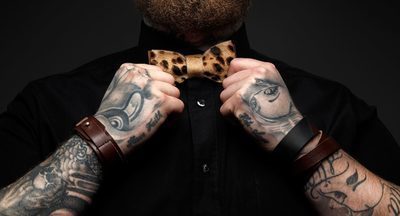 Новосибирский колледж запрещал учащимся усы, бороды и татуировки