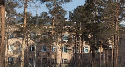 Подозреваемого в нападении на школу в Бурятии перевели из больницы в СИЗО