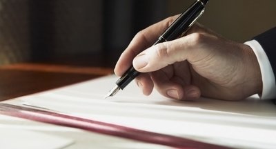 Учительницу из Перми, защитившую детей, наградят медалью «За отвагу»