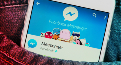 От Facebook требуют закрыть мессенджер для детей