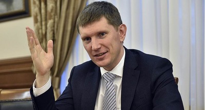 «Дядя Максим, закройте нас на карантин». Школьники атаковали Instargam губернатора Пермского края