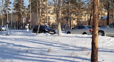 В Улан-Удэ уволился директор подвергшейся нападению школы в Сосновом Бору 