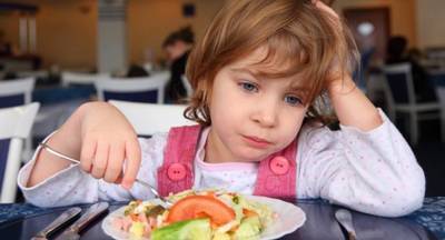 Детей будут кормить по ГОСТам