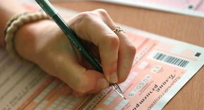 Четыре тысячи выпускников напишут ЕГЭ по географии и информатике досрочно
