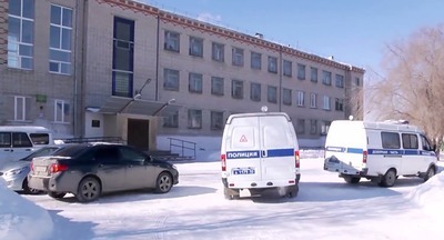 В результате стрельбы в курганской школе пострадали семь детей
