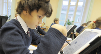 Какой учебник выбрать: электронный или бумажный