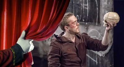 Мольер с Шекспиром — в тренде