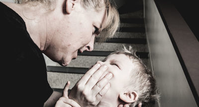 Воспитатель детского сада избила ребенка за непослушание