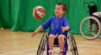 В детсадах и школах появится физкультура для детей-инвалидов