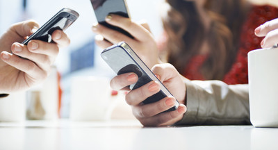 Смартфоны мешают