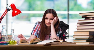 Какие специальности выбирают абитуриенты?