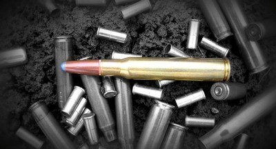 Учитель 28 лет хранил дома больше тысячи патронов