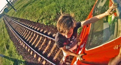 В Госдуме призвали проводить в школах и вузах занятия об опасности зацепинга и клайминга