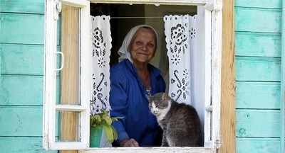 Министр образования Карелии предложил брать в сельские школы учителей после 40 лет