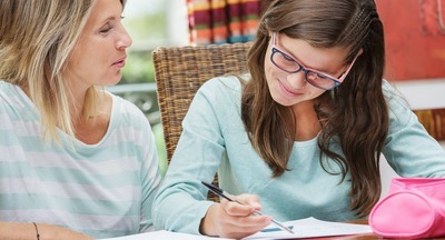 Более 90% россиян считают, что ЕГЭ требует от учащихся специальной подготовки