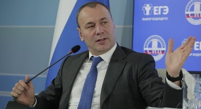 Рособрнадзор: Школьной программы достаточно для успешной сдачи ЕГЭ