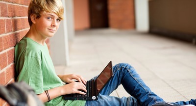 В Перми школьника не пустили на занятия из-за джинсов