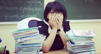 Учителя тратят на подготовку к уроку два часа в день