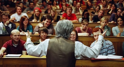 Минобрнауки  повысит зарплаты преподавателям вузов