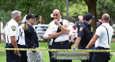 Две школьницы в американской школе планировали убийство 25 человек