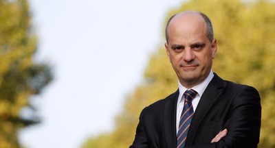 Министр образования Франции: «Каждый сигнал преподавателя будет рассмотрен, а виновные – наказаны»