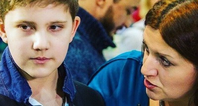 Россияне запустили флешмоб в поддержку затравленного барнаульского лицеиста