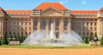  Россия и Венгрия подписали соглашение о взаимном признании документов об образовании