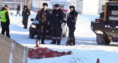 ​Скатившаяся с горки школьница попала под трактор в Междуреченске