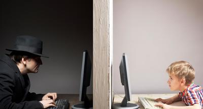 Готовы ли учителя и родители свободно ориентироваться в интернете, чтобы управлять детским общением и формировать нормы морали? 