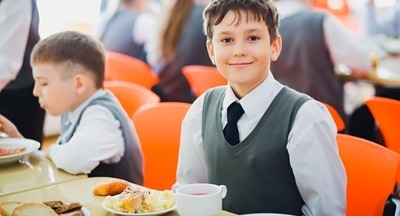 Общероссийский народный фронт проконтролирует соблюдение новых СанПиНов в школьных столовых