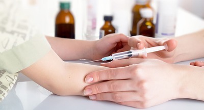 Скандал в Перми: двух девочек полгода не пускают в школу из-за отсутствия справки по манту 