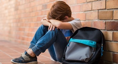 Жуткий случай в омской школе: дети мочились на первоклассника, чтобы его унизить