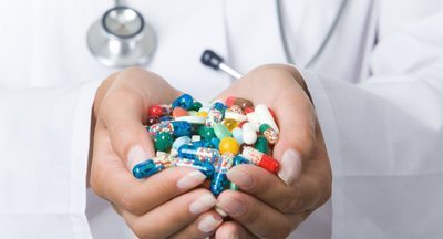 Барнаульским школьникам выдали антибиотики после смерти 9-летнего ребенка