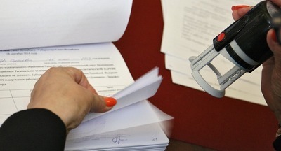 По вине директора школа осталась без денег и учебников